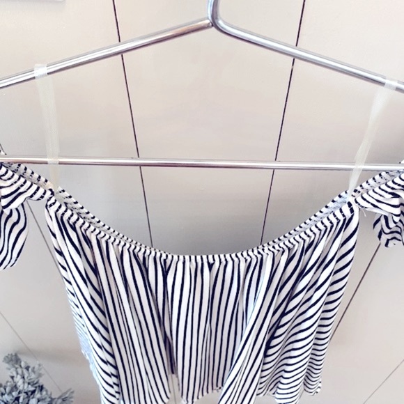 🖤+🤍 Jersey knit top - Picture 4 of 6